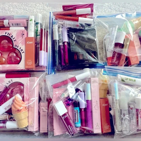 Mystery Box - 10 Lip Products brand new - Picture 3 of 7